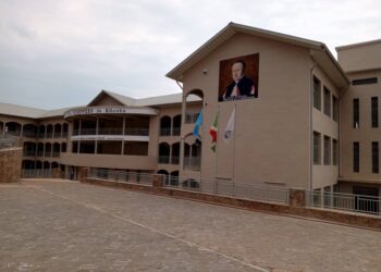 #Gihosha: Abana bimenyereza ntibatonze kw’ishure