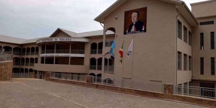 #Gihosha: Abana bimenyereza ntibatonze kw’ishure