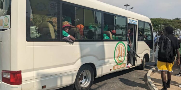 Umurwi nserukiragihugu w’abigeme Intamba mu rugamba watahutse mu gihugu