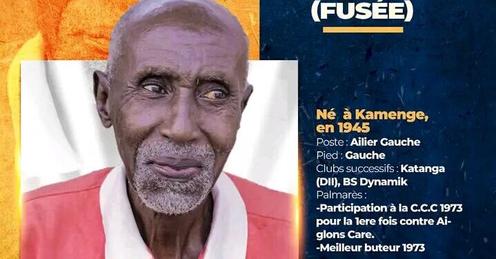 Philippe alias Fusée Ndikunkiko yaraye aryamiye ukuboko kw’abagabo .