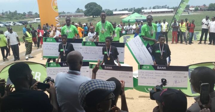 Kwezera Rodrigue na Nitije Odile nibo batahukanye ibibanza vyambere mw’ihiganwa Run Buja