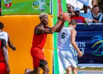 Basketball : Otobo Israel umukinyi w’igitangaza muri The Best of Burundi of Rwanda