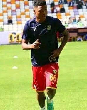 Jospin Nshimirimana agiye gukinira umugwi Vital’o Fc