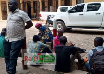 Kabezi : Abacukura urucekeri baranegura ingingo ya Musitanteri