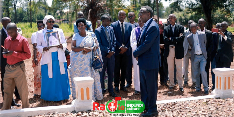 Umuryango w’umwami Ntare V urasaba umuco k’urupfu rwiwe