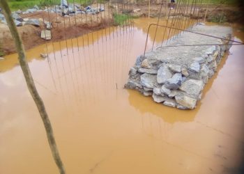 Gitega: Ibikorwa vyo gusanura ikiraro vyarahagaze